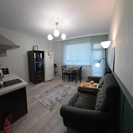 Zakky Apartment *